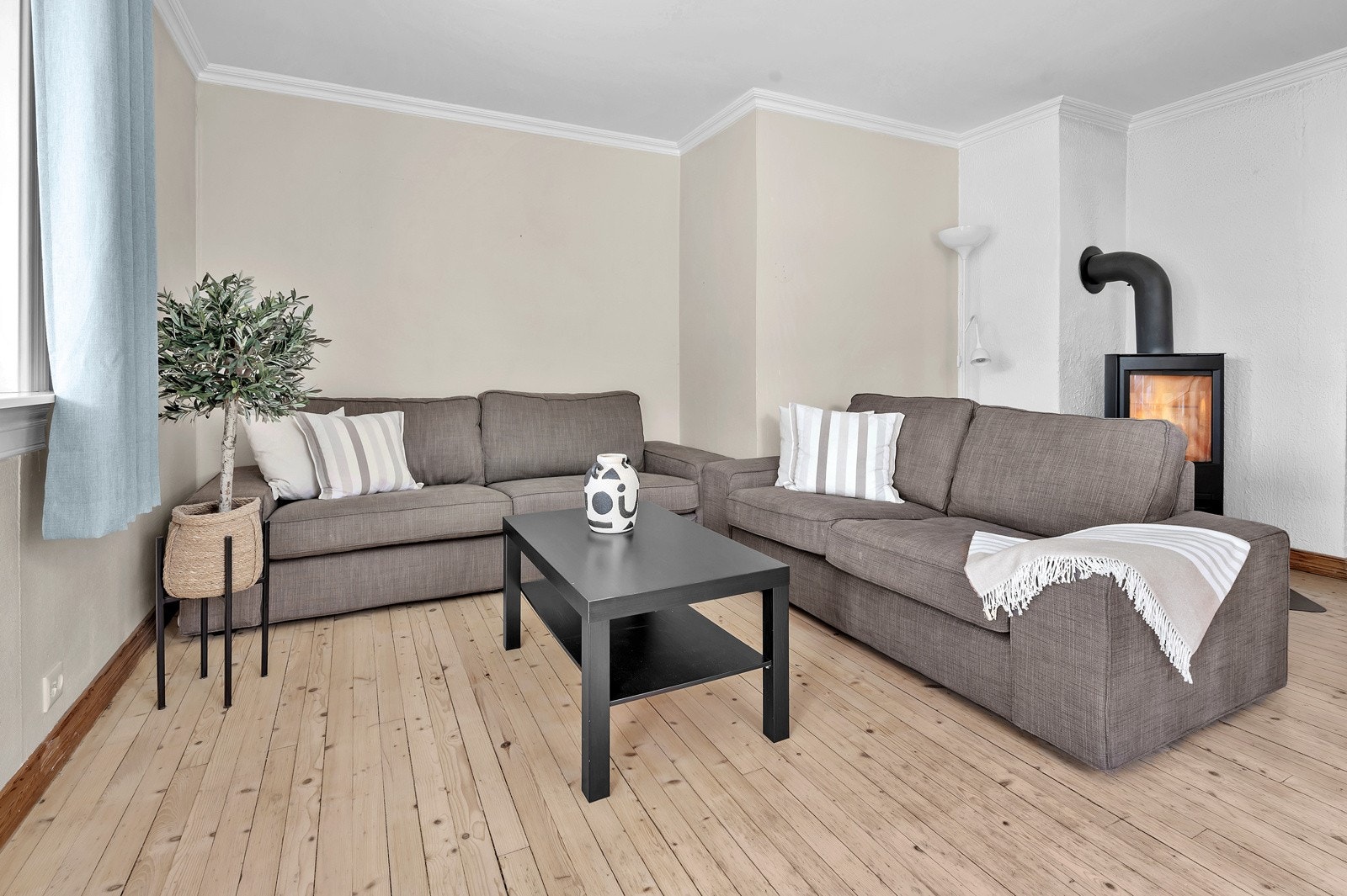 Lysmalte flater Galleribilde