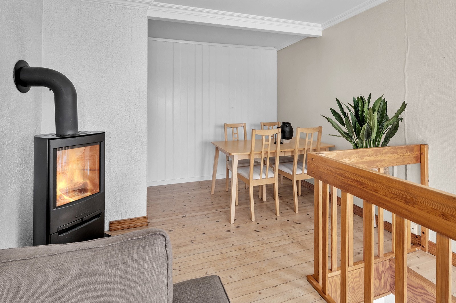 Originalt furugulv Galleribilde