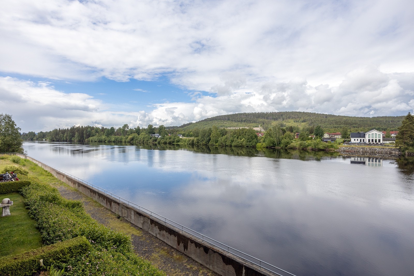 Utsiken fra balkongen. Galleribilde