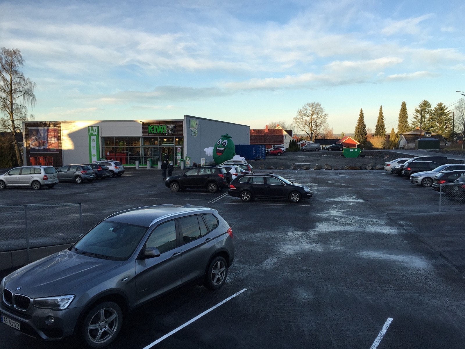 Meget bra handelspunkt - Nabo med KIWI. Galleribilde