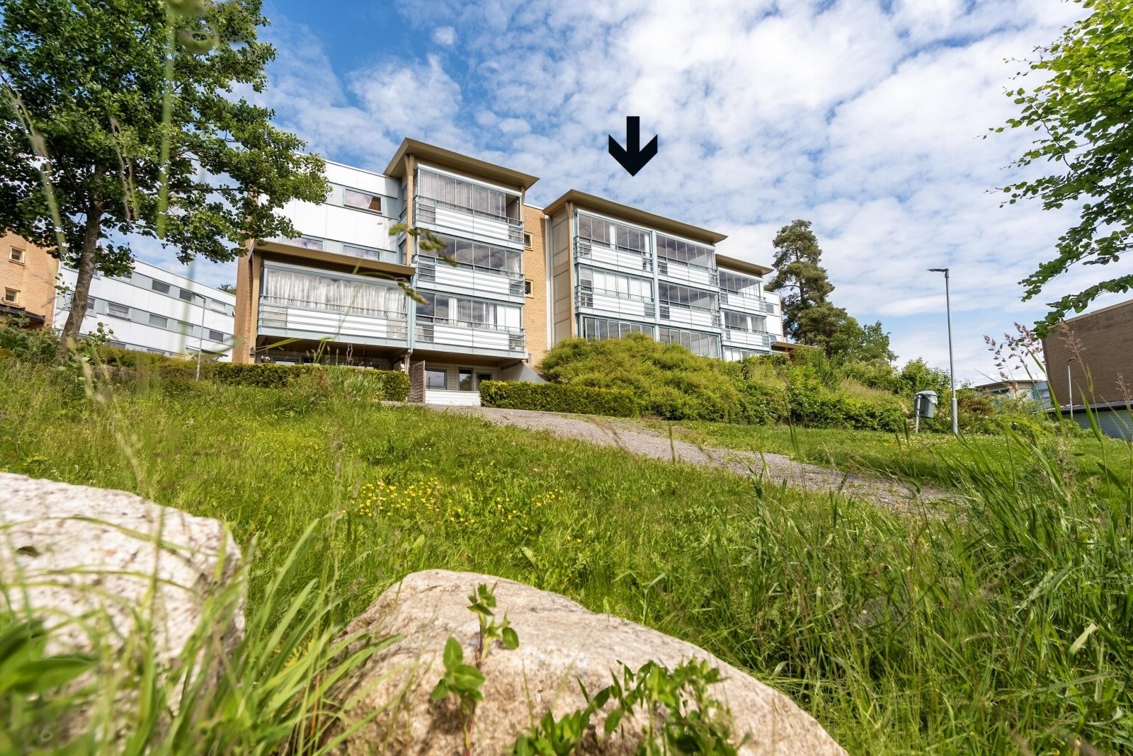 Lys & innbydende 2-roms leilighet i øverste etasje Galleribilde
