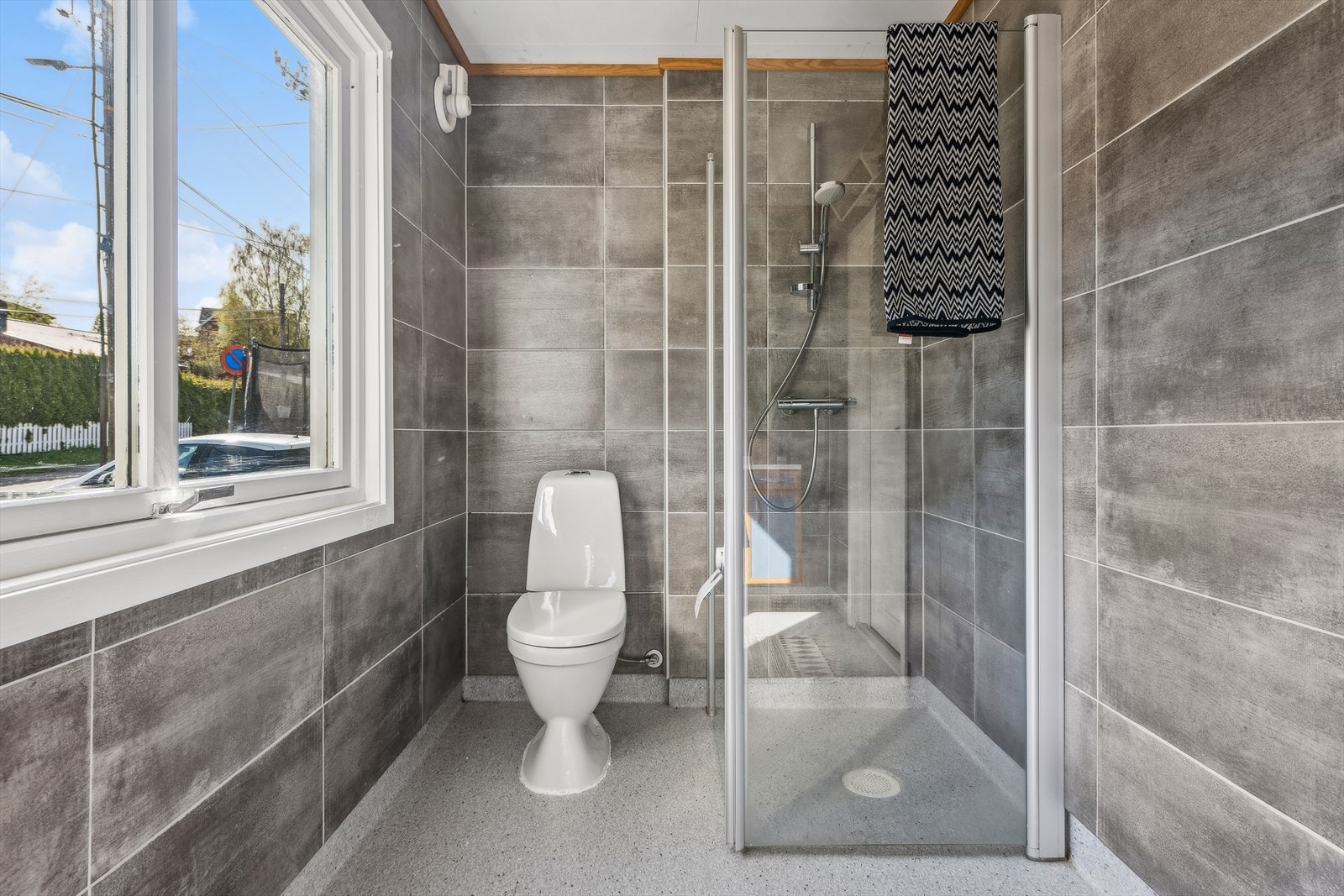 Bad i første etasje Galleribilde