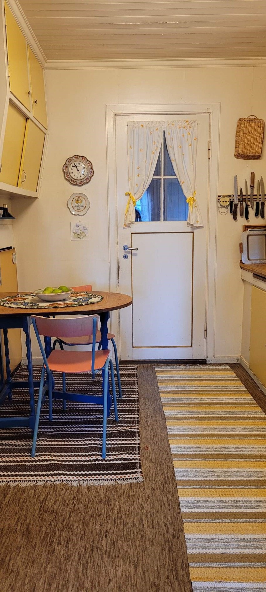 Spiseplass på kjøkkenet Galleribilde