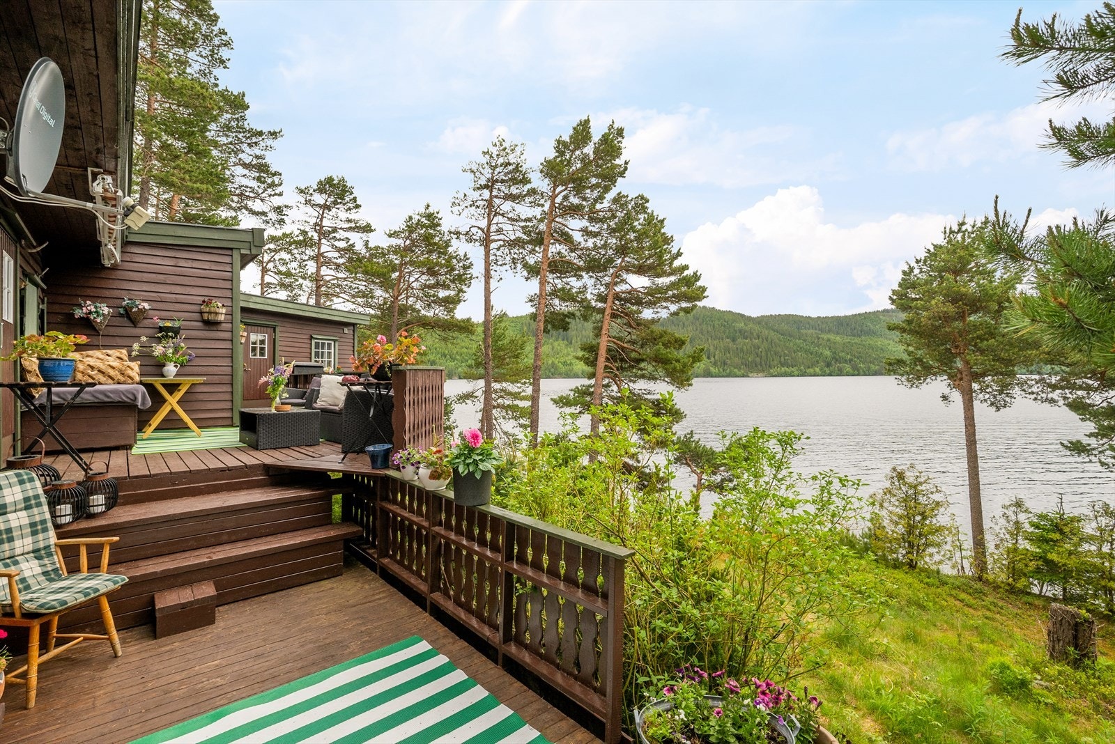 Her har man rikelig med utsyn og ingen innsyn Galleribilde