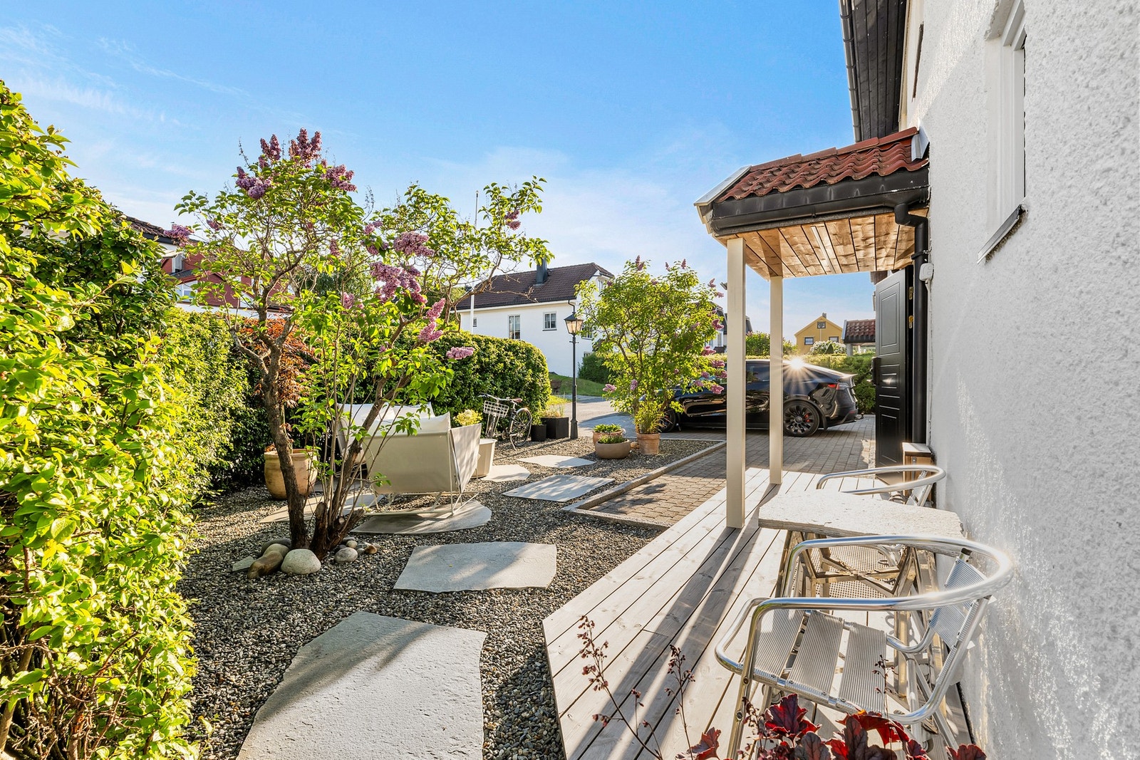 Det har blitt lagt mye tid, penger og energi i utformingen og opparbeidelsen av uteområdet. Galleribilde