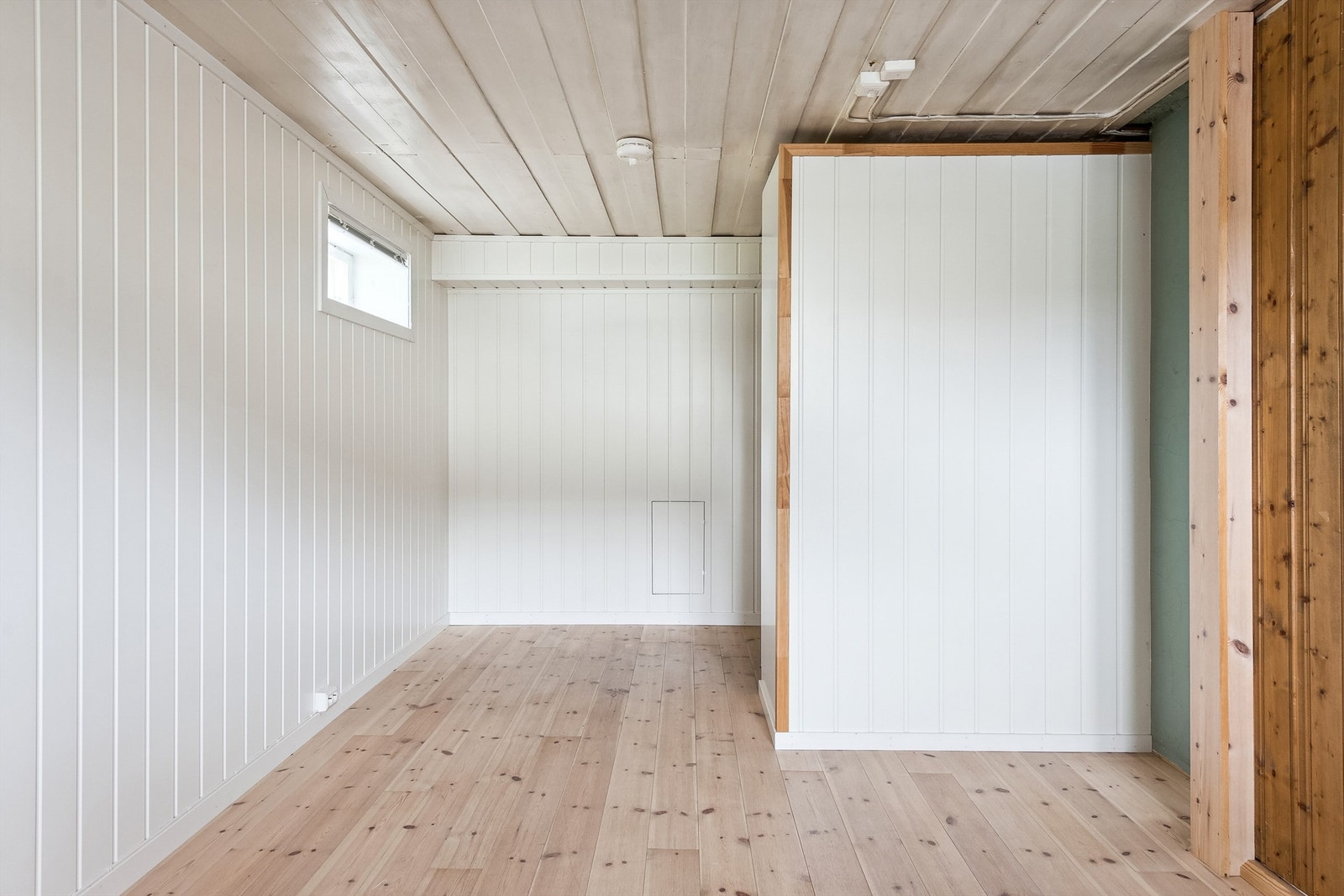 Innredet til soverom i underetasjen. Ikke omsøkt hos kommunen. Galleribilde