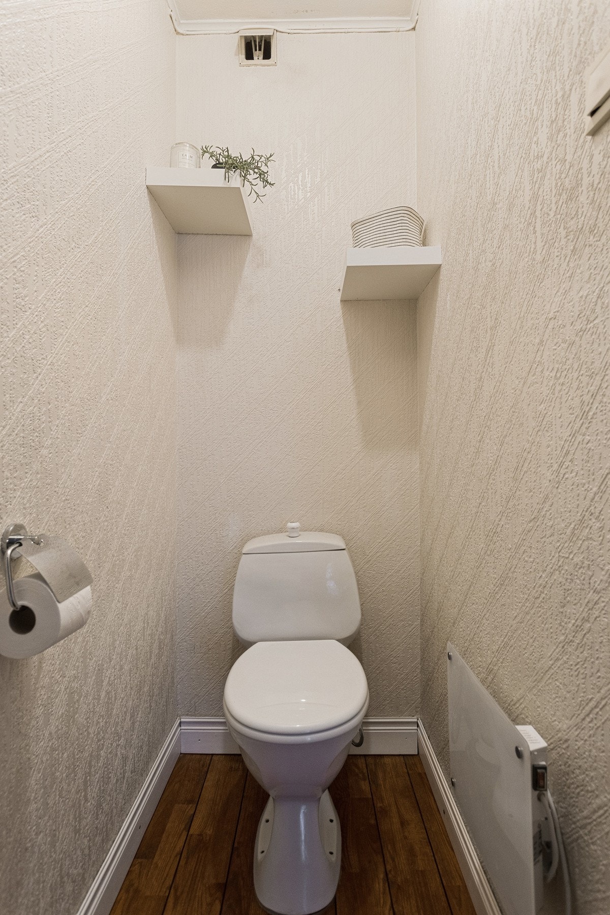 Separat wc oppmålt til 1 kvm. Galleribilde