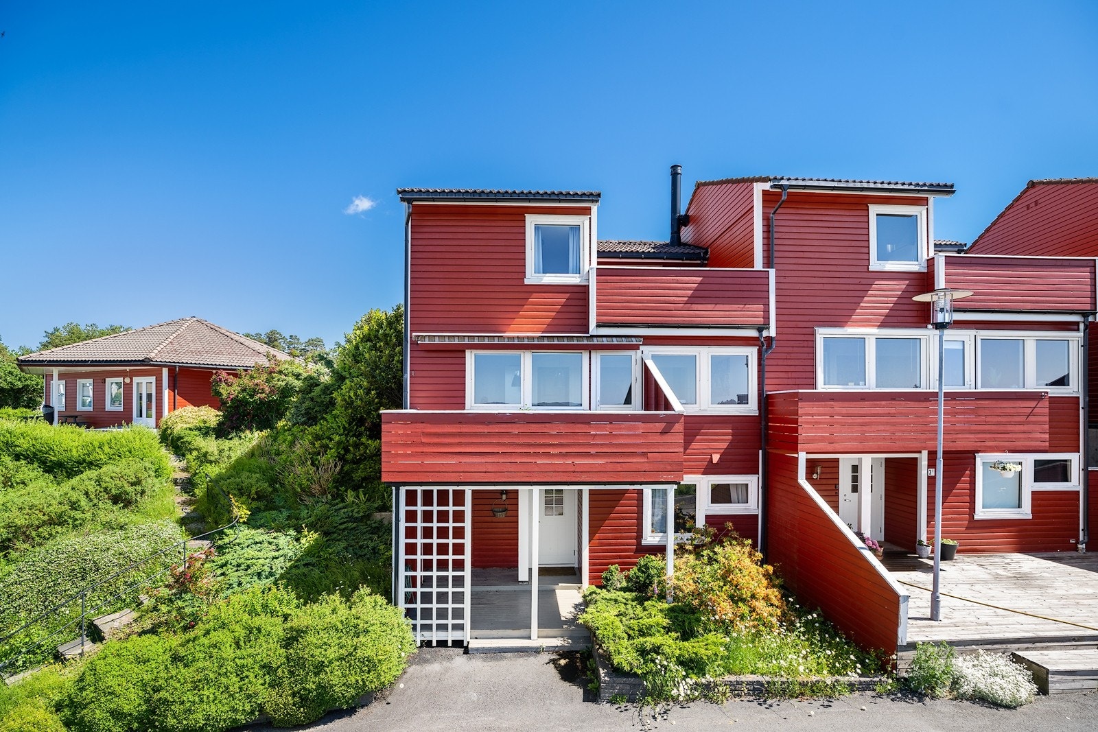 Boligen har en meget flott beliggenhet på enden. Galleribilde