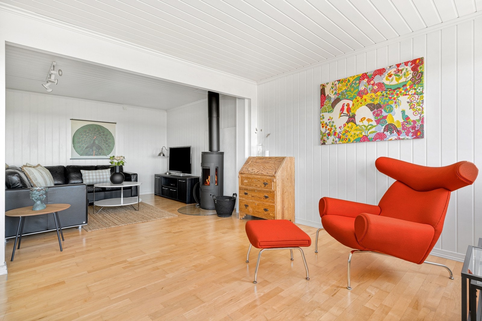 Boligen er malt i nøytrale farger og er velholdt igjennom årene. Galleribilde