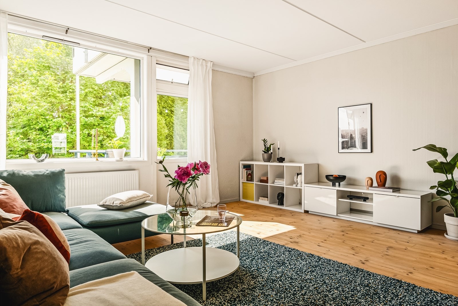 Velkommen til Vilhelm Bjerknes vei 57 - en stor 3-roms leilighet i 2.etasje. Galleribilde