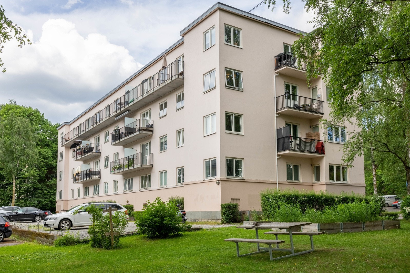 Fasade | Samiet består av 28 seksjoner. Galleribilde