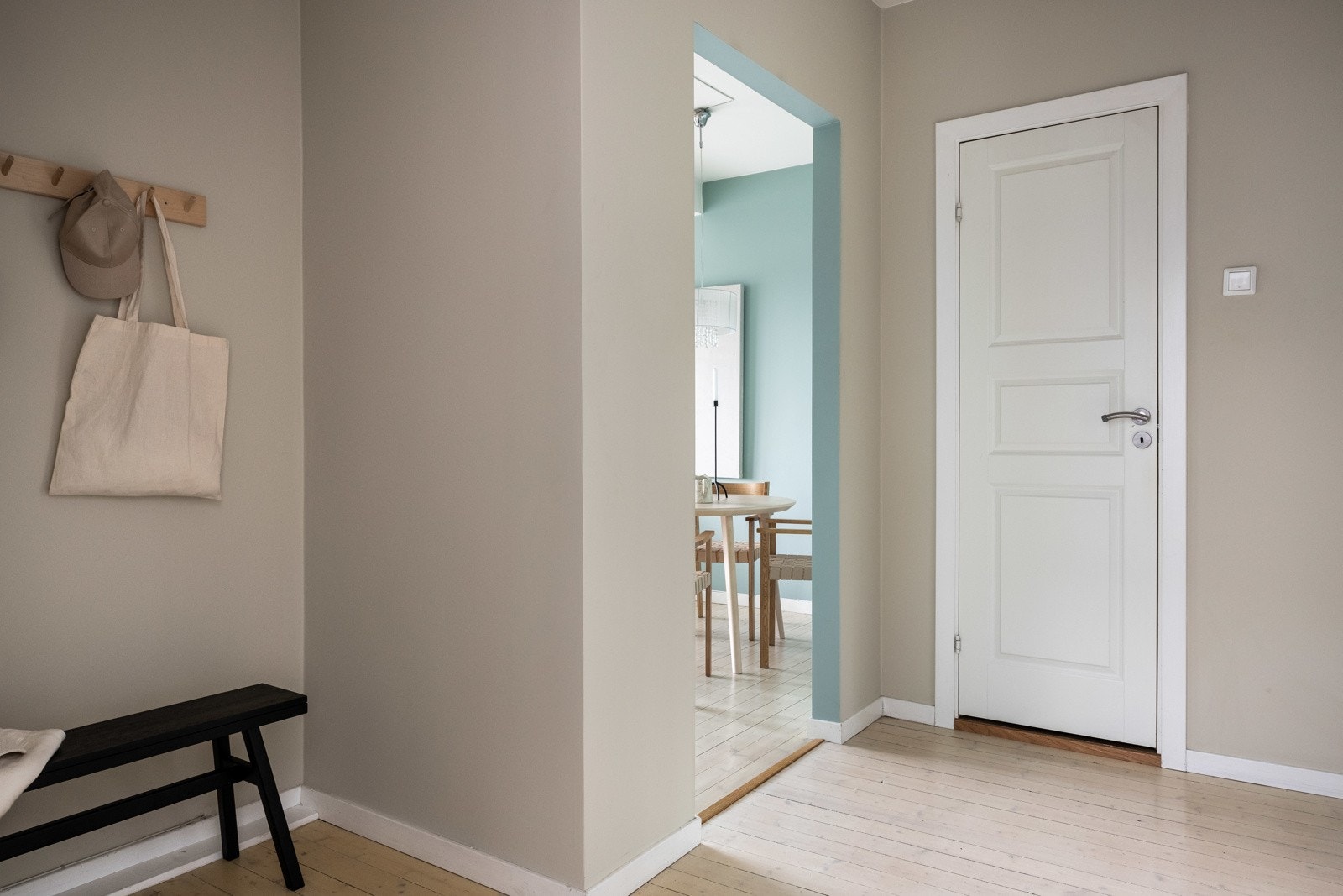 Entré. Galleribilde