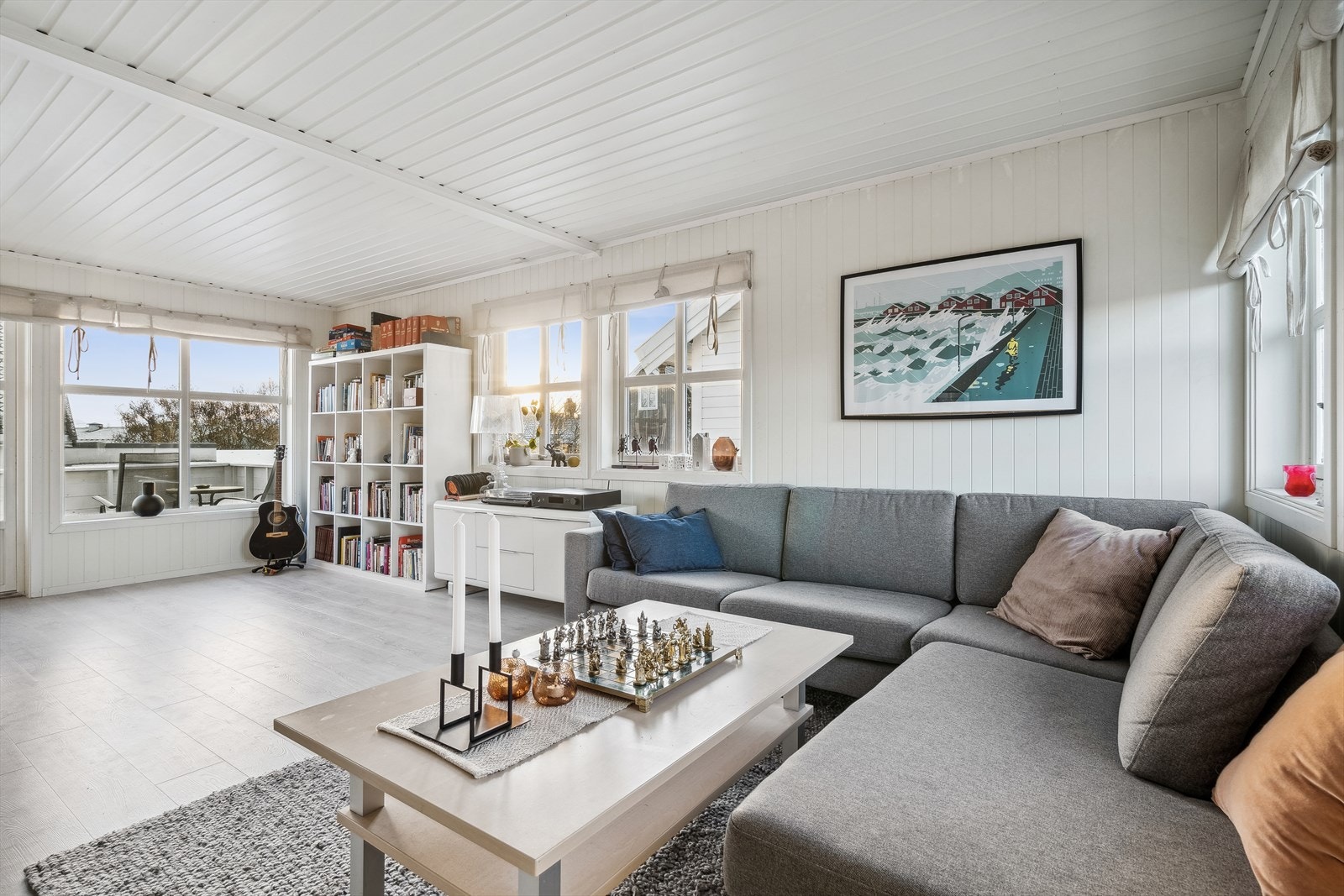 Lys, moderne og flott stue Galleribilde