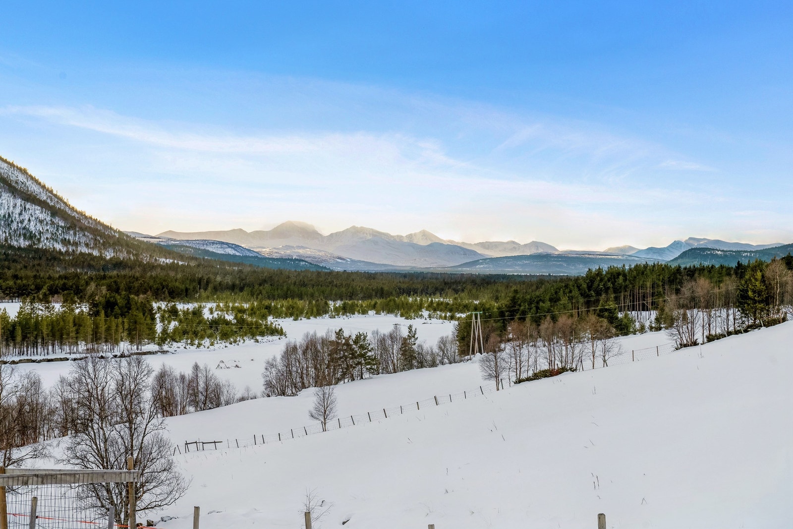 Spektakulær utsikt mot Rondane! Galleribilde