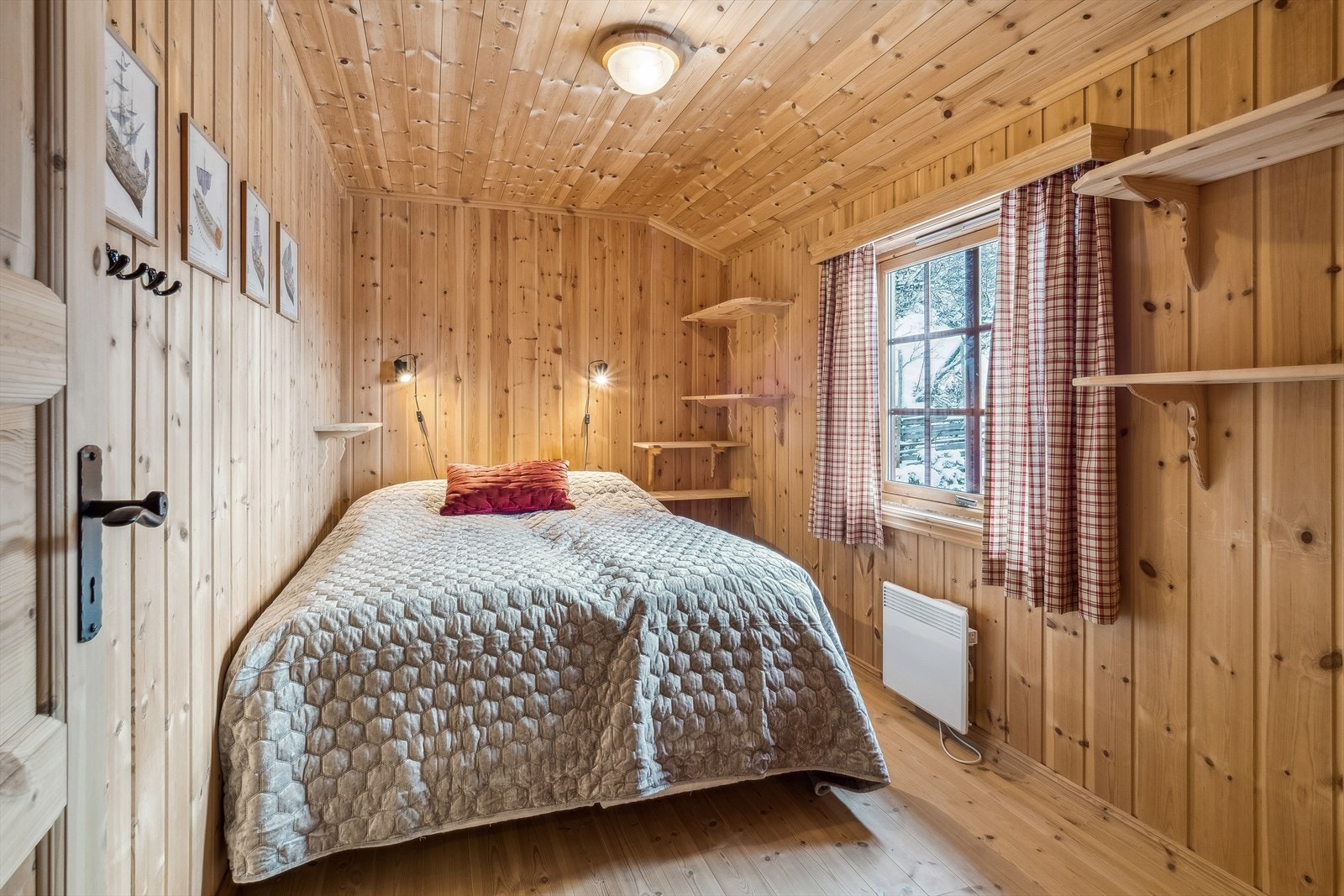 Soverom. Galleribilde