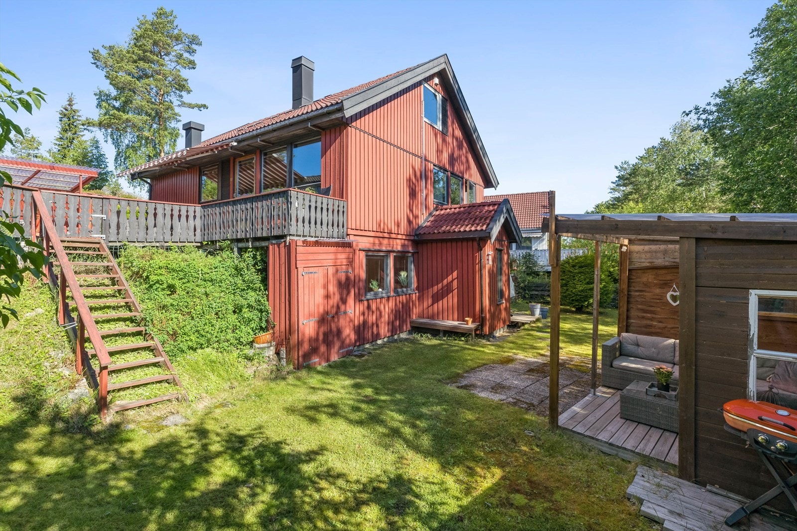 Boligen har et stort potensiale, men trenger noe kjærlighet og pleie. Galleribilde