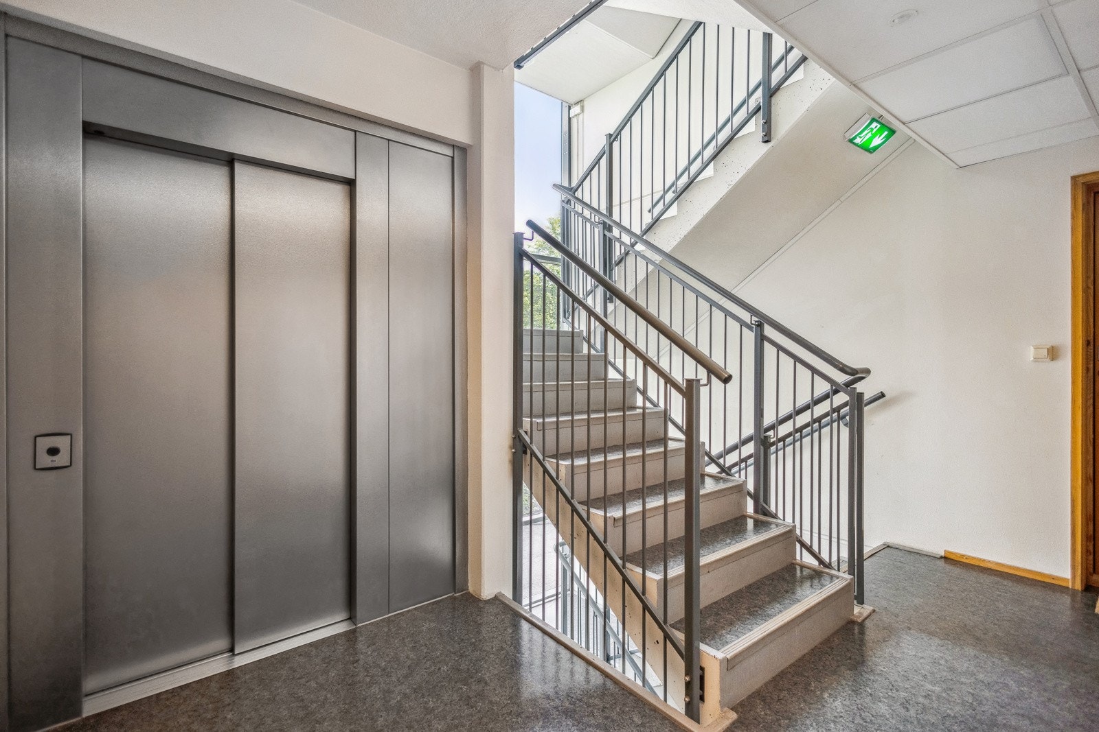 Bygget har heis Galleribilde