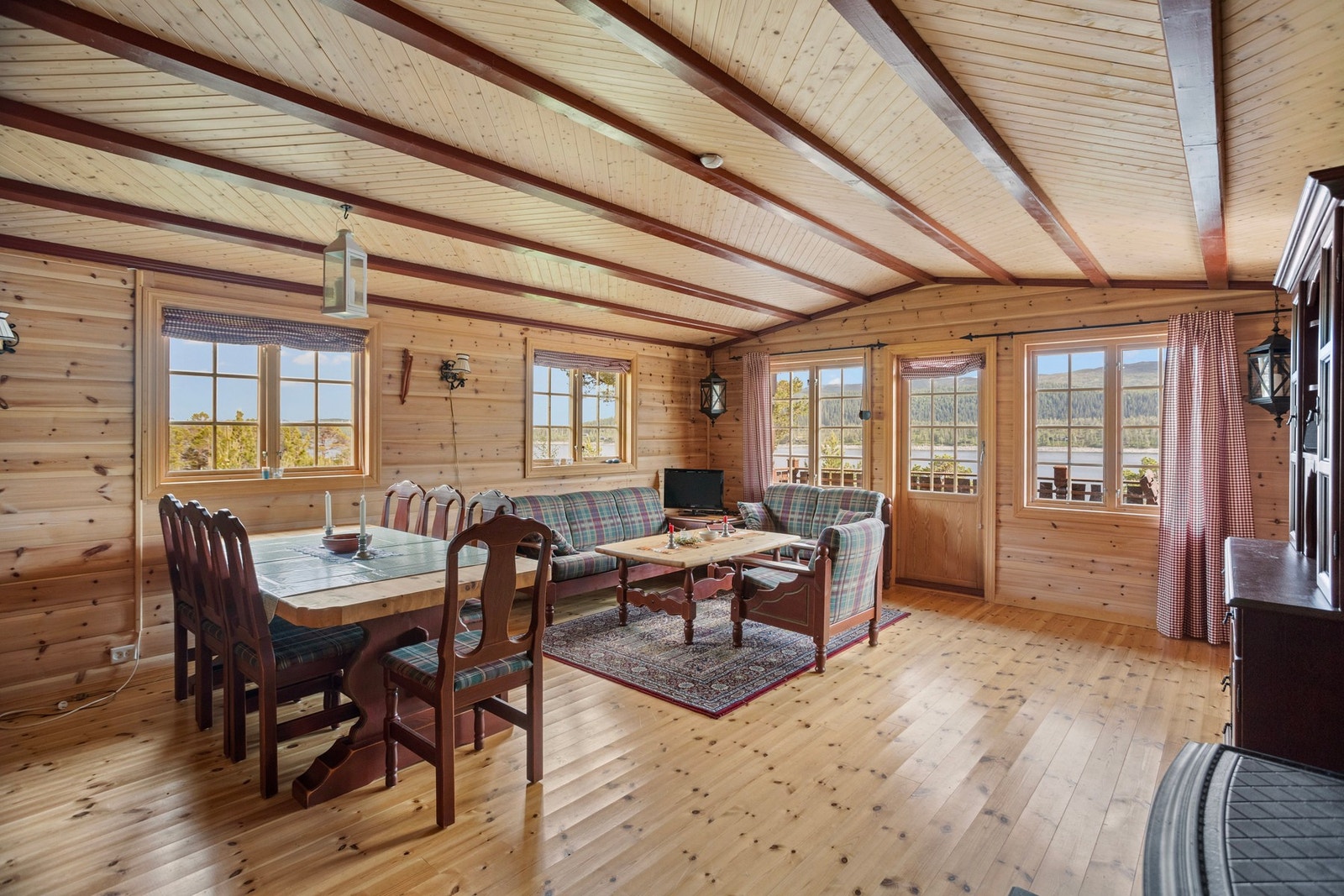 God plass til sofa og sittegruppe for hele familien! Galleribilde