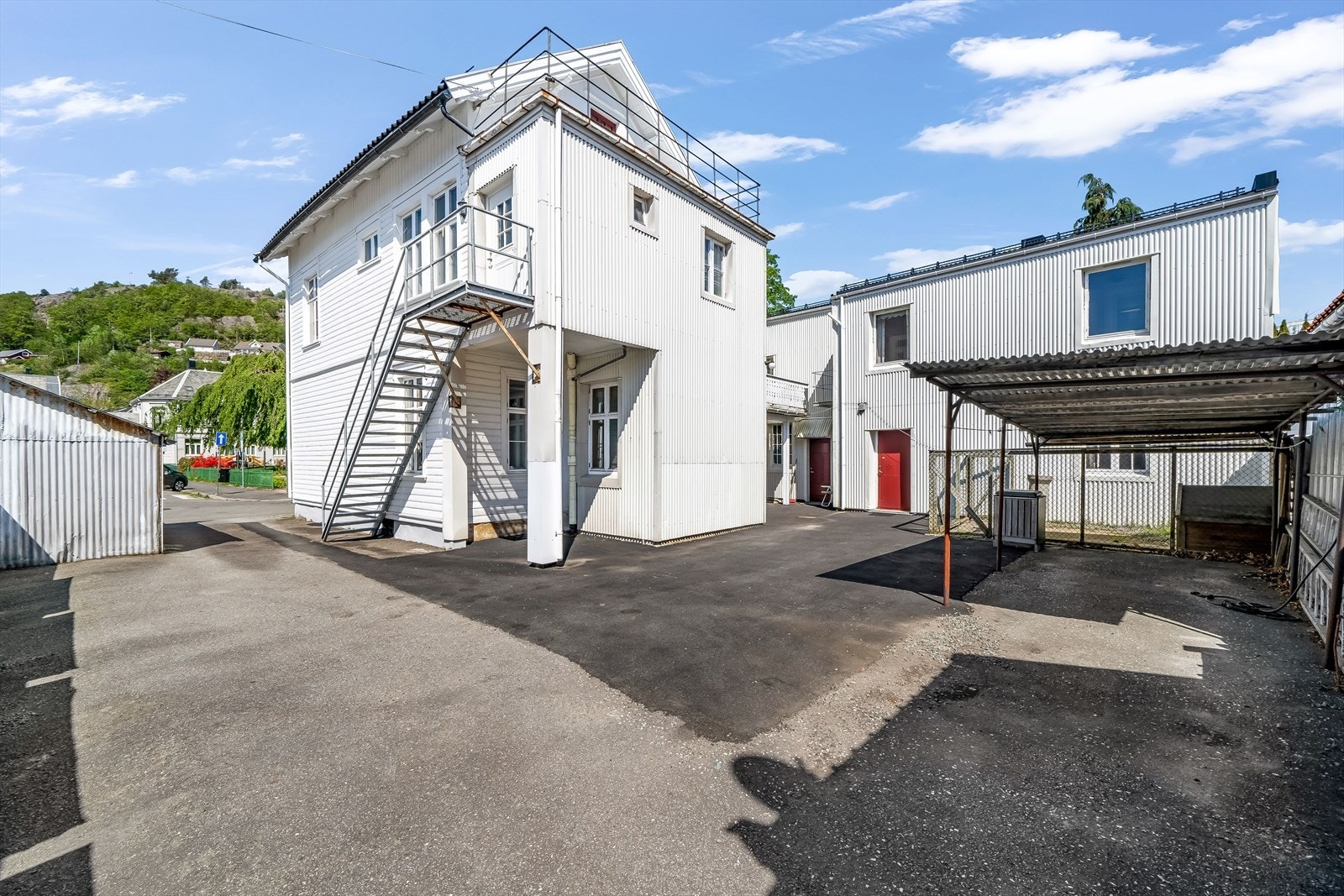 Gårdsrom Galleribilde