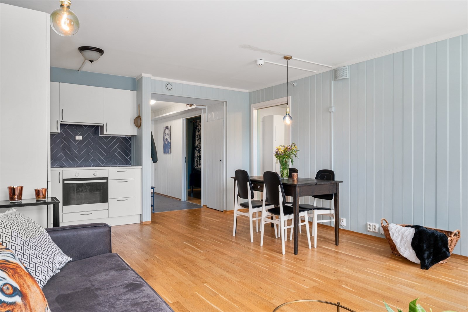 Stue/kjøkken. Galleribilde