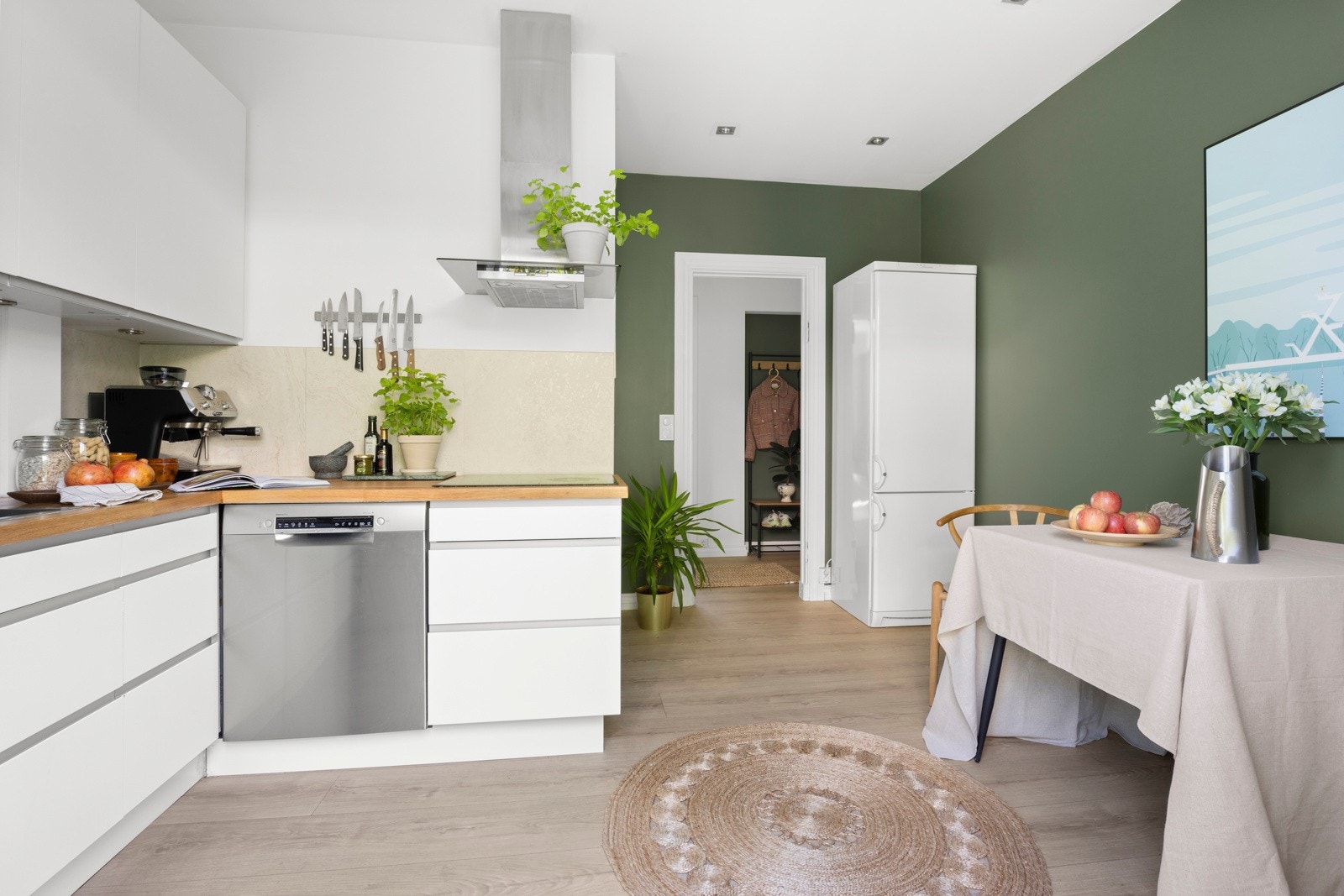Moderne kjøkken fra 2012. Galleribilde