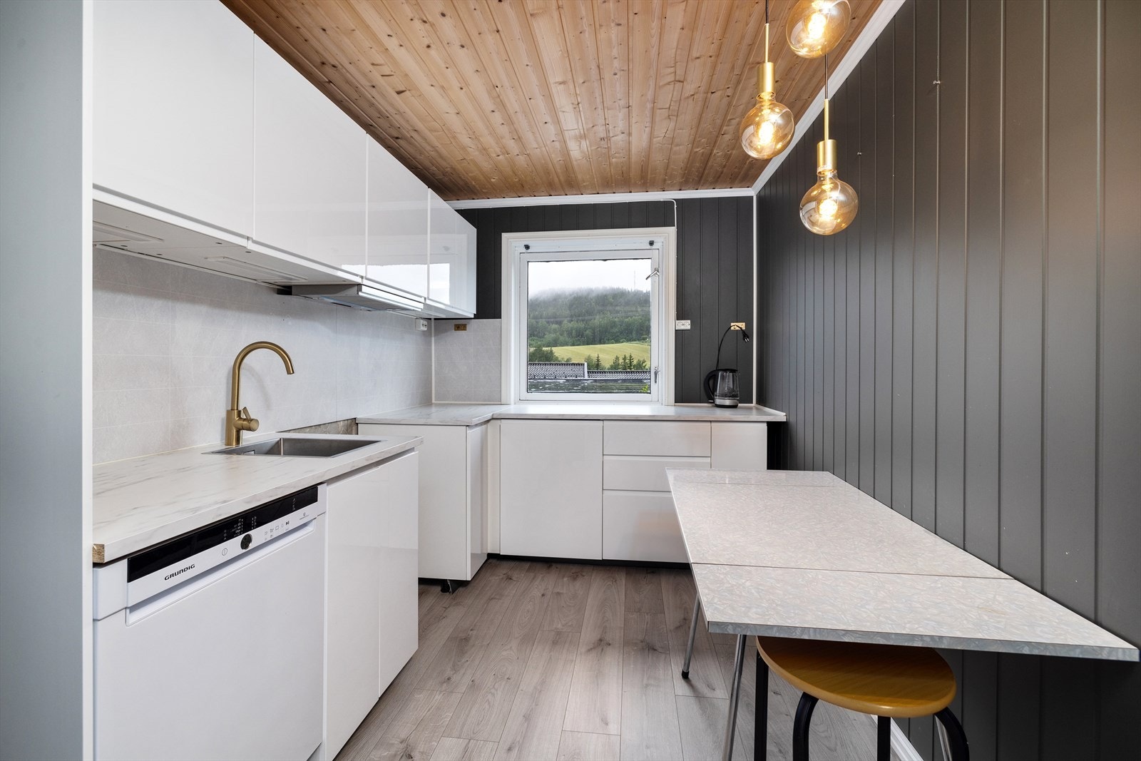 Kjøkken uthus Galleribilde