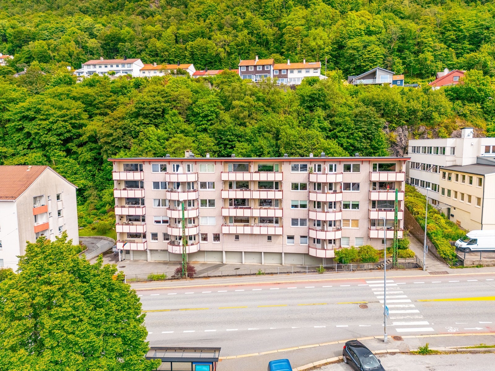 Fasade | Nattlandsveien 102B Galleribilde