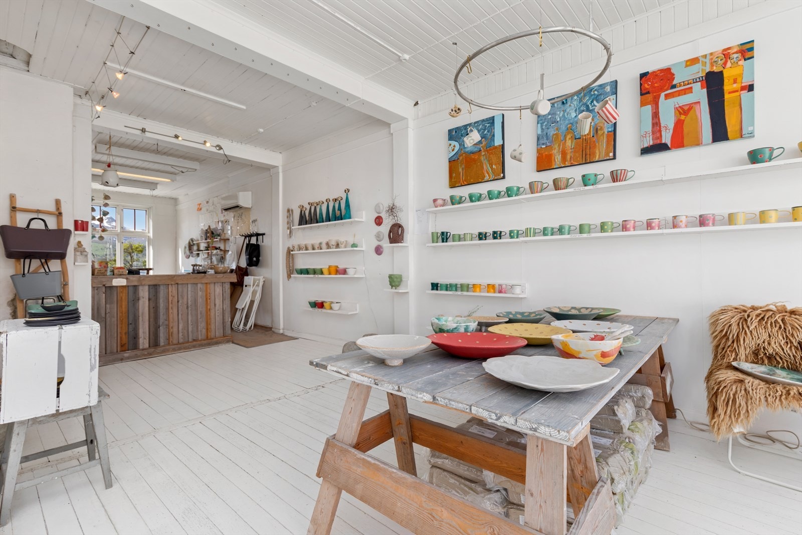 Store og lyse lokaler Galleribilde