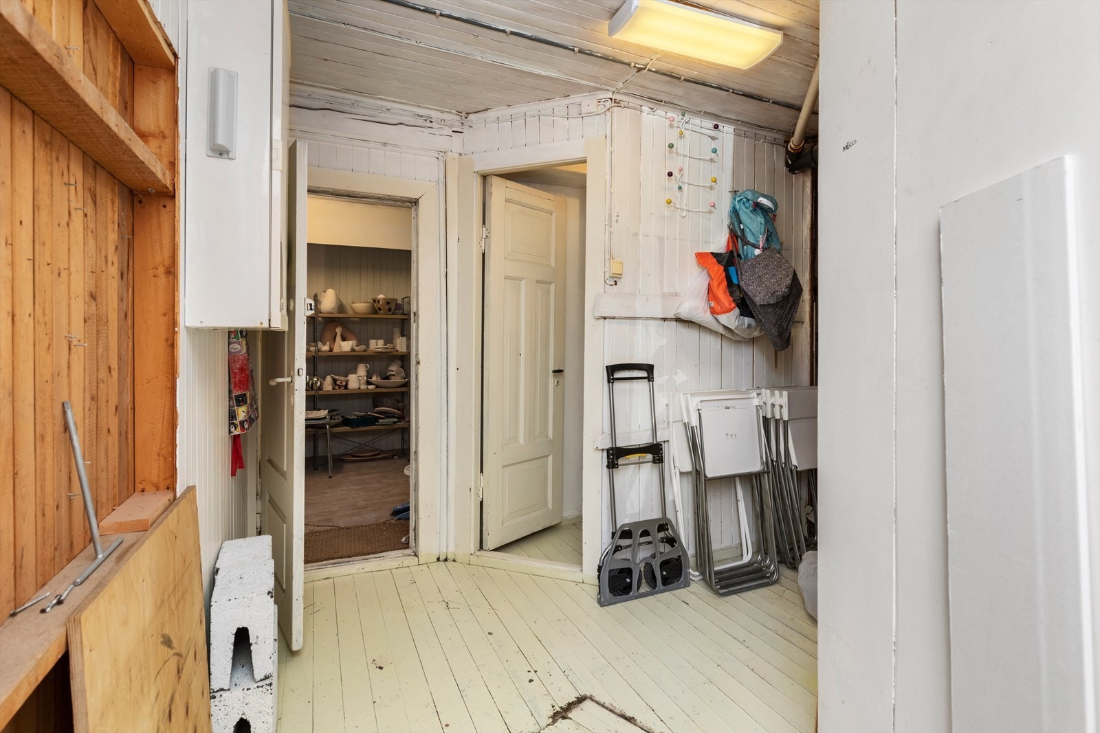 Det er virtuell visning gjennom hele bygget Galleribilde