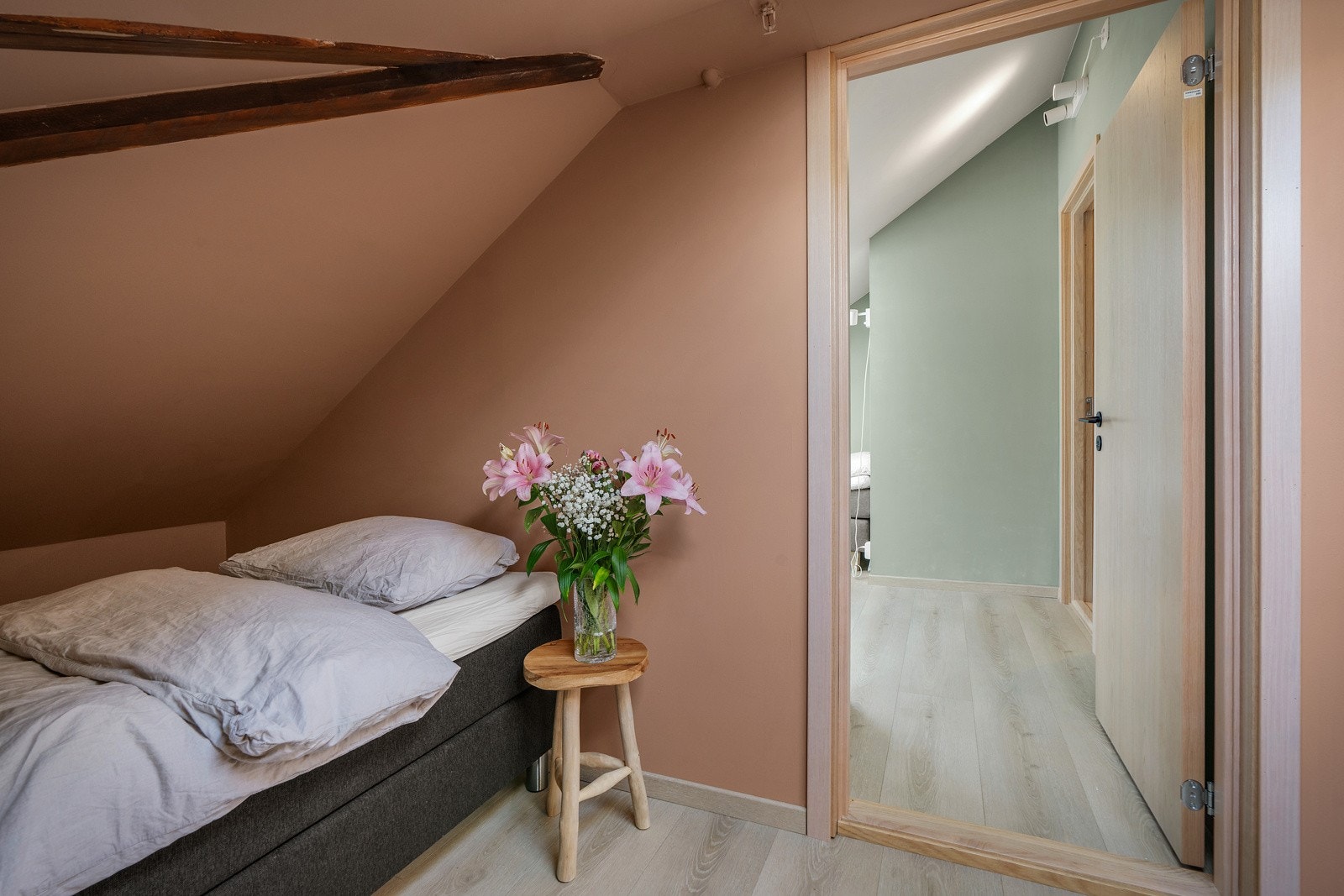 Innredet areal som i dag fungerer som et fjerde soverom. Galleribilde