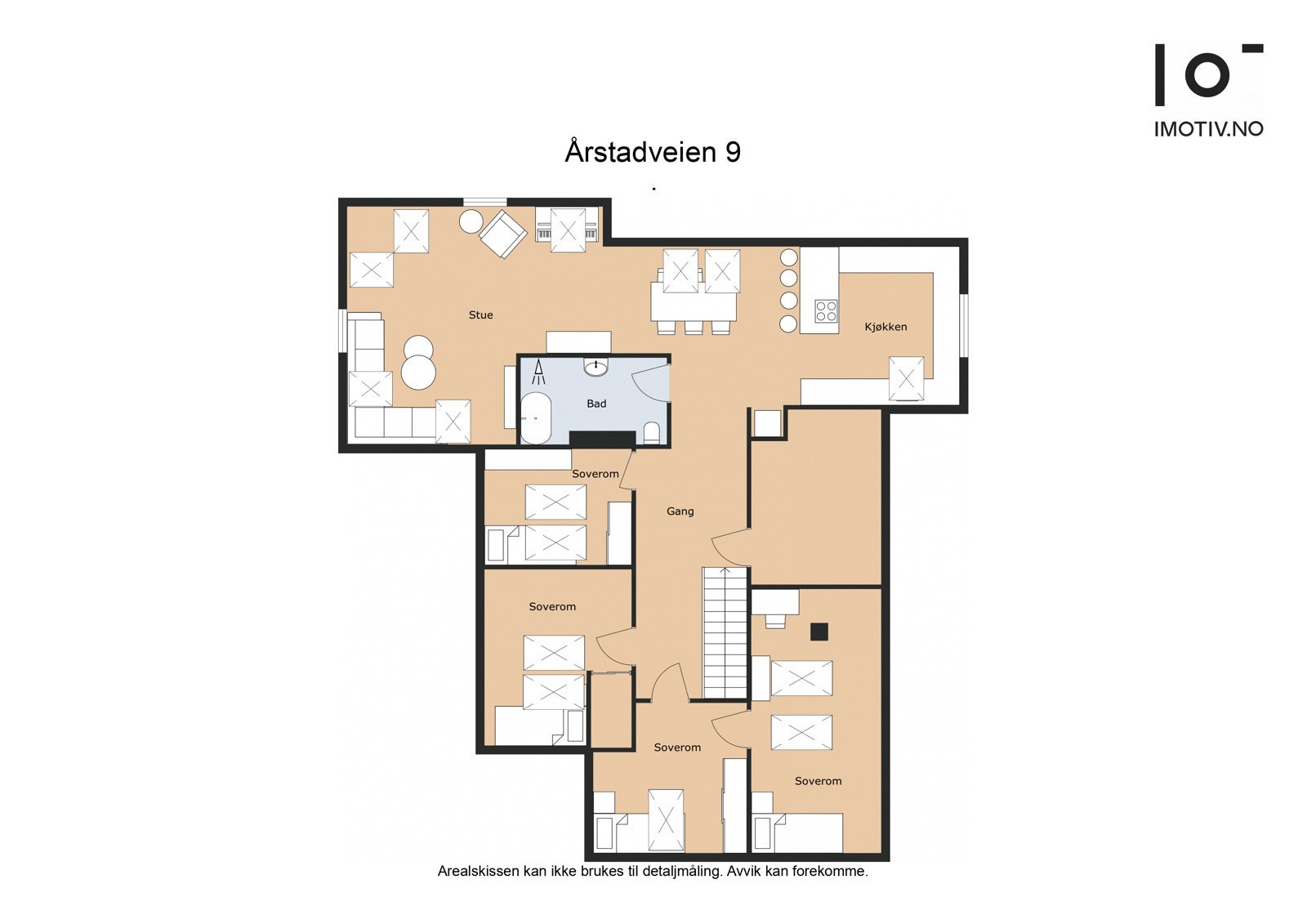 Leiligheten har gode løsninger som bidrar til at alt gulvareal lar seg utnytte på beste vis. Galleribilde