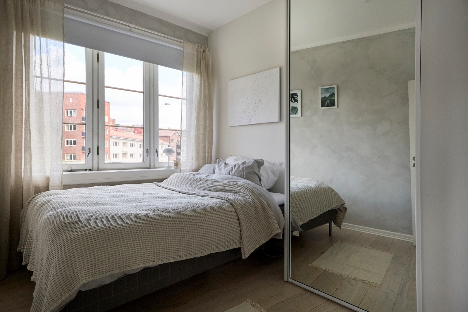 Leiligheten har tre soverom. Galleribilde