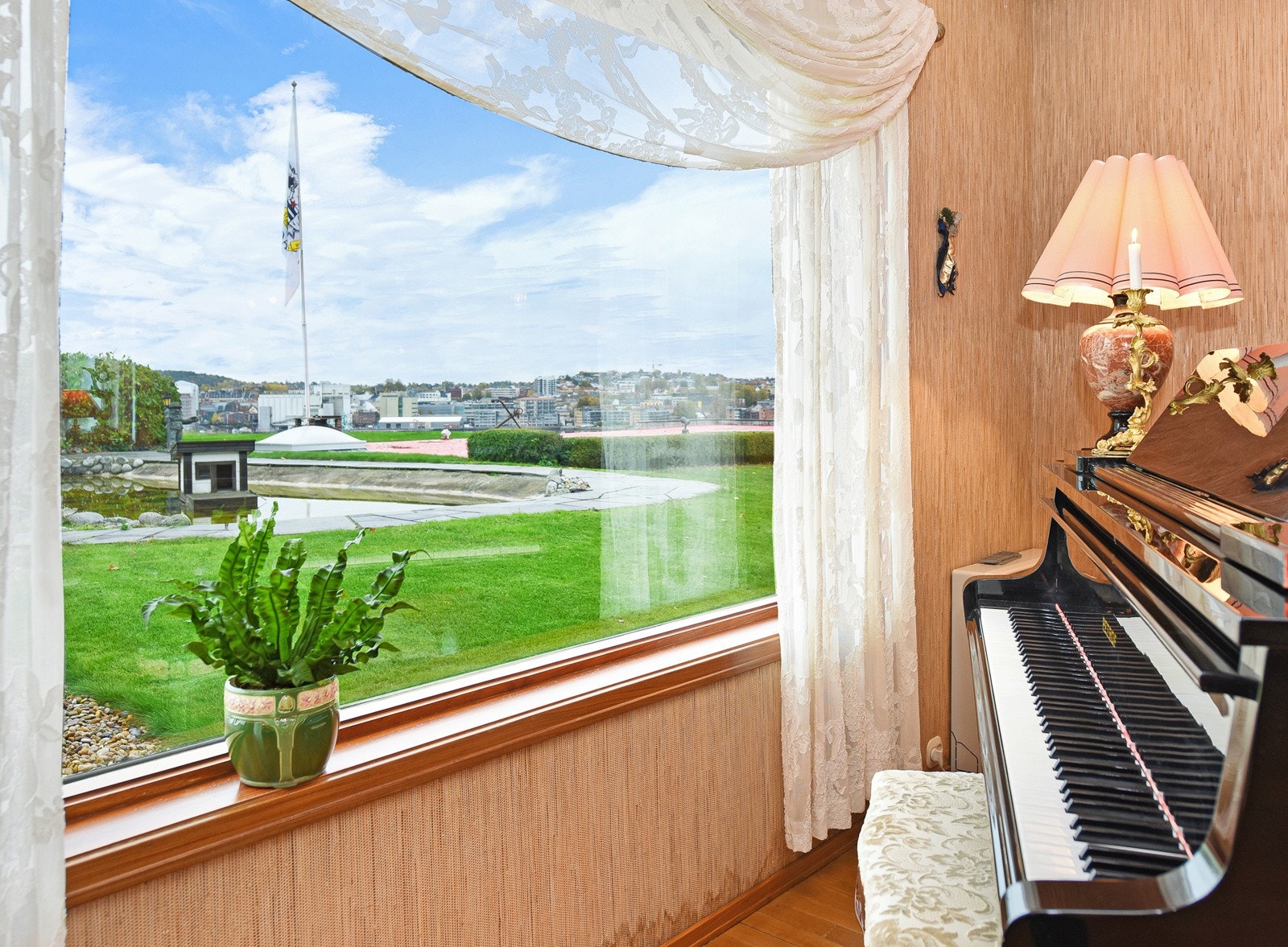 Stue, 1. etg. Galleribilde