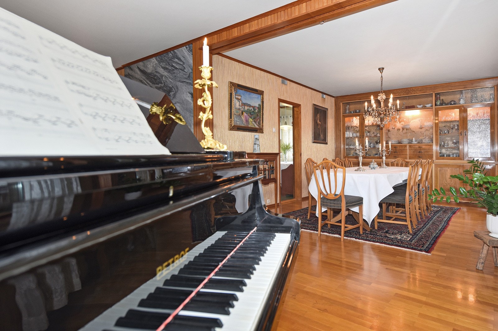 Stue, 1. etg. Galleribilde