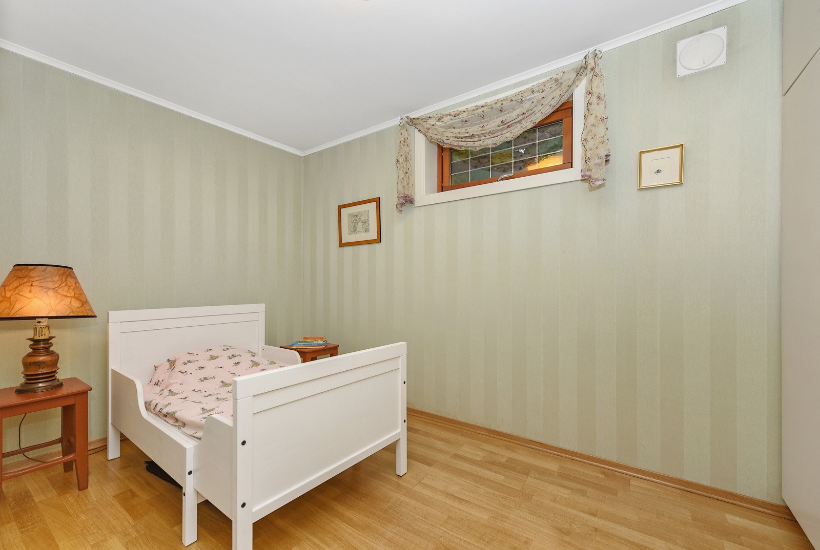 Soverom i "gjesteavdeling". Galleribilde