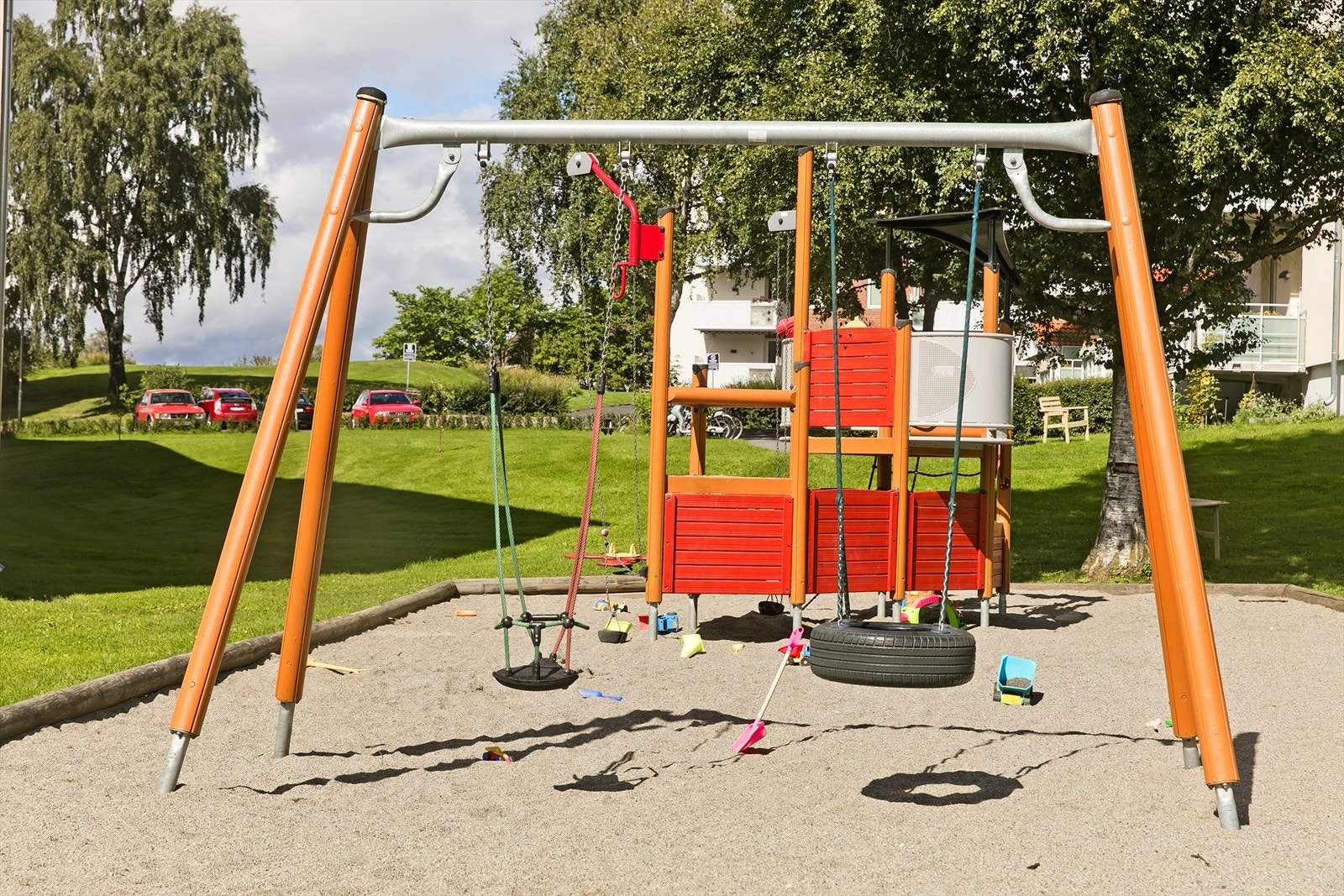 Møt på hyggelige naboer mens ungene har det gøy. Galleribilde