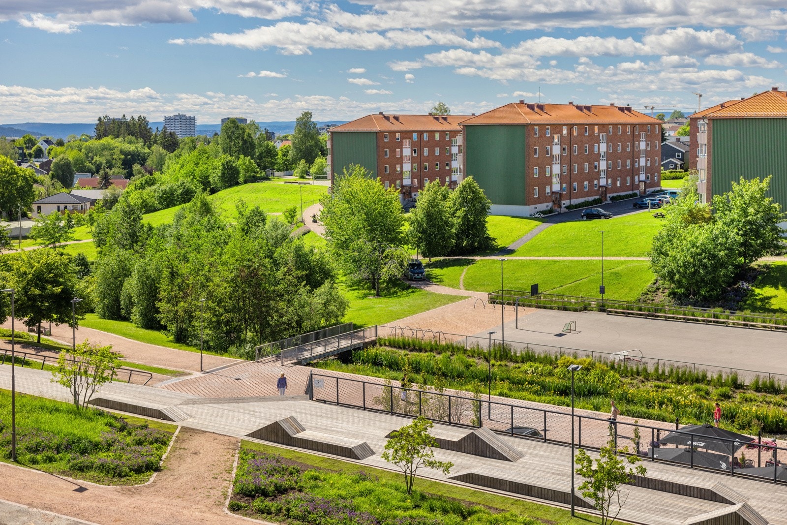 I 2019 ble parken kåret til årets grønne park, i 2016 til "Norges beste uterom" og i 2015 vant parken Oslo bys arkitekturpris- Galleribilde