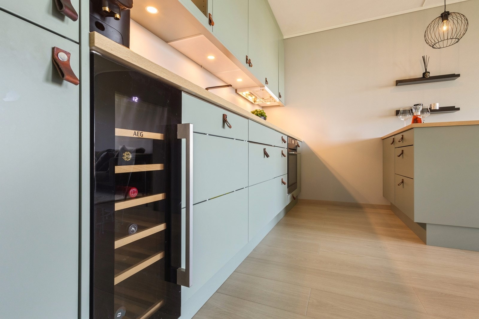 Integrerte vinskap Galleribilde