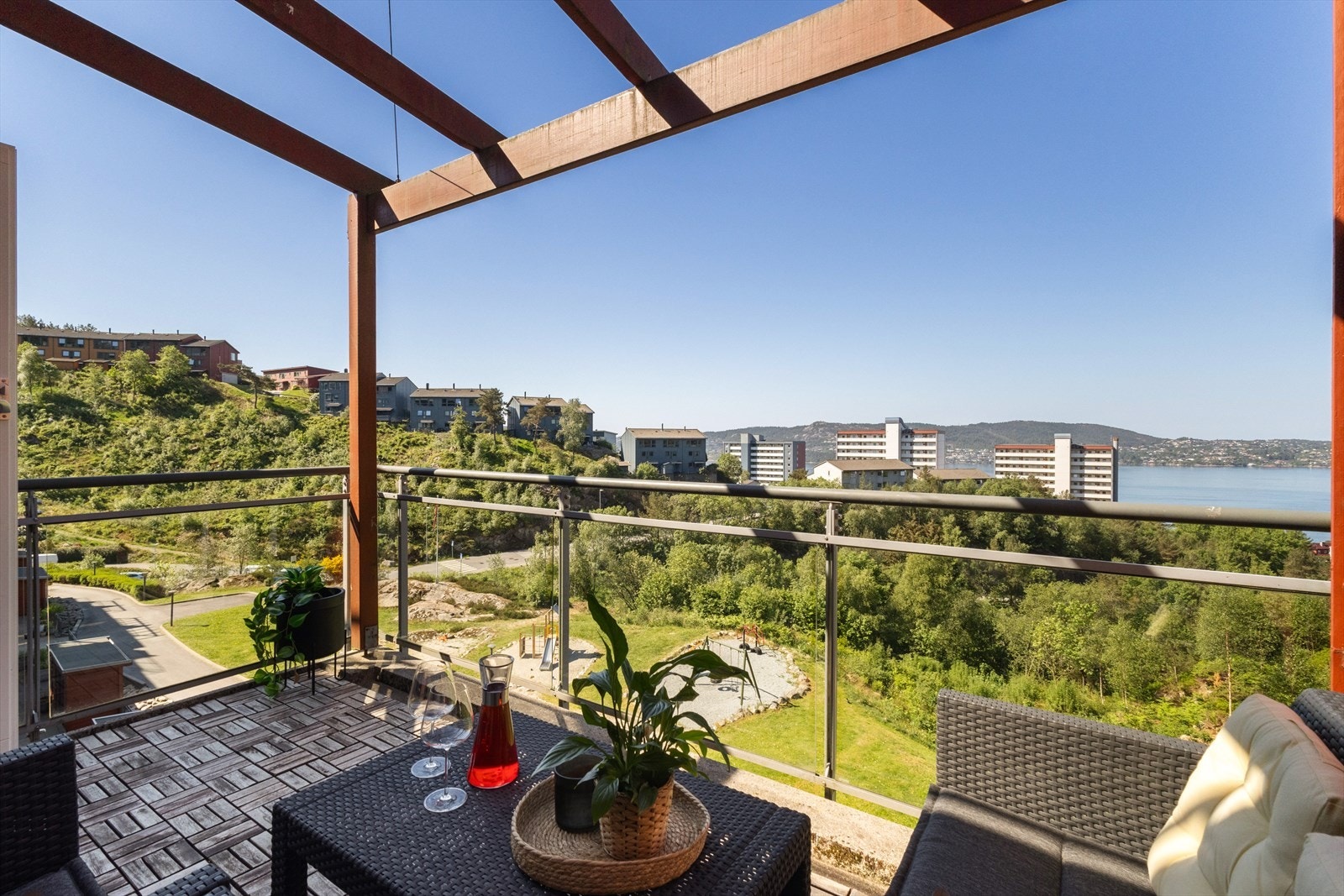 En stilren 2-romsleilighet med svært attraktiv beliggenhet i Ytre Sandviken, nærmere bestemt Lønborg Galleribilde