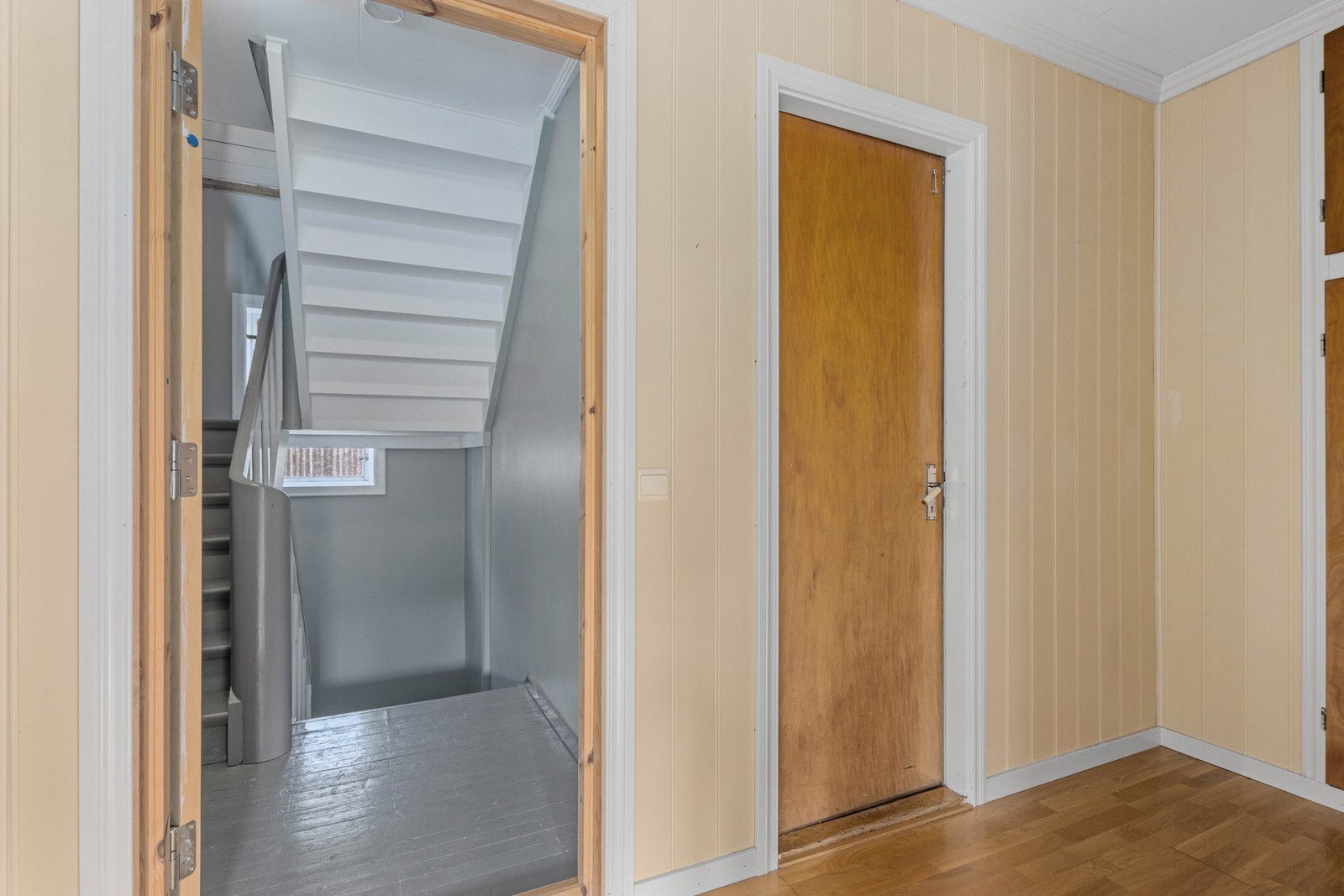 Gang inn til leiligheten. Galleribilde