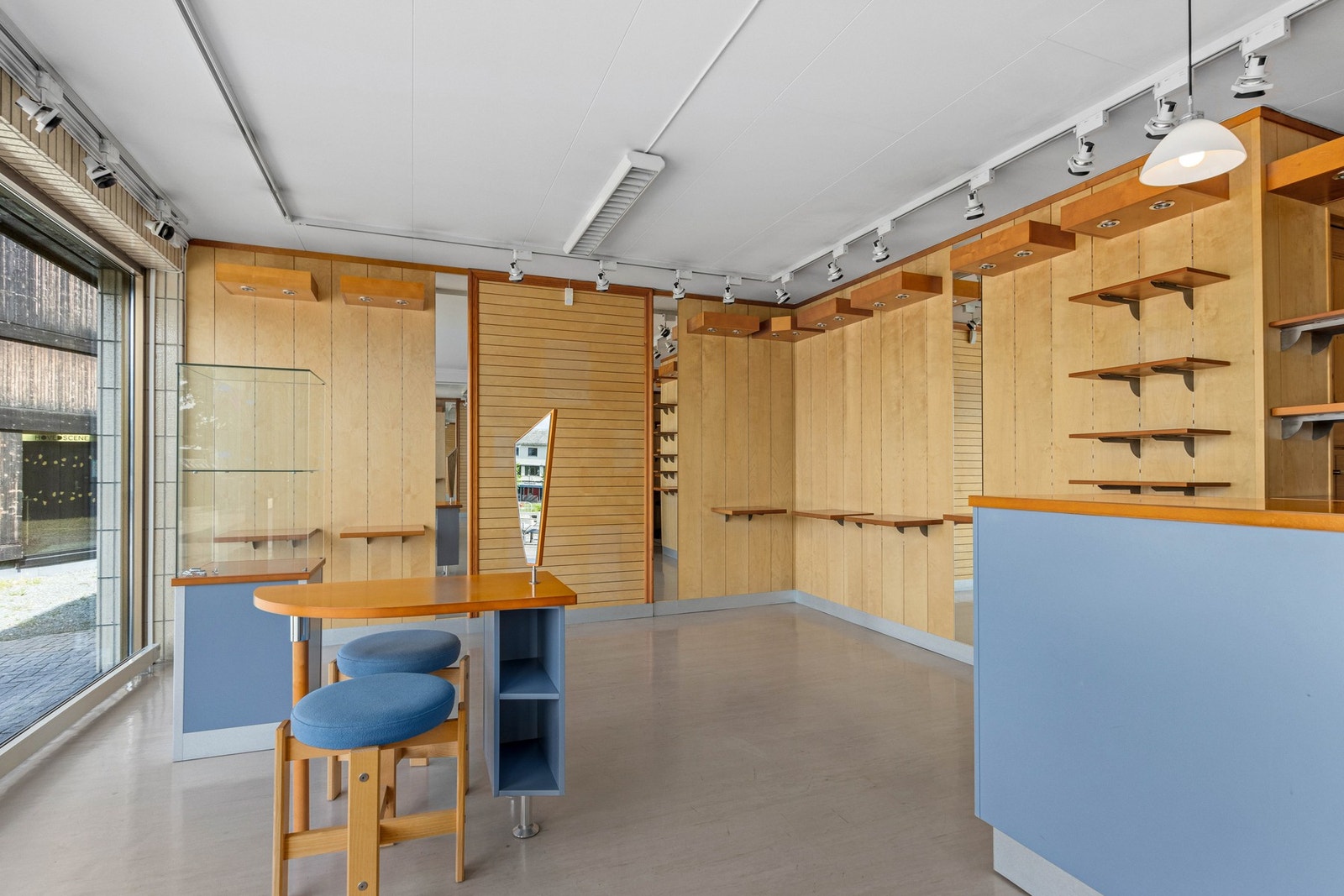 Butikk. Galleribilde