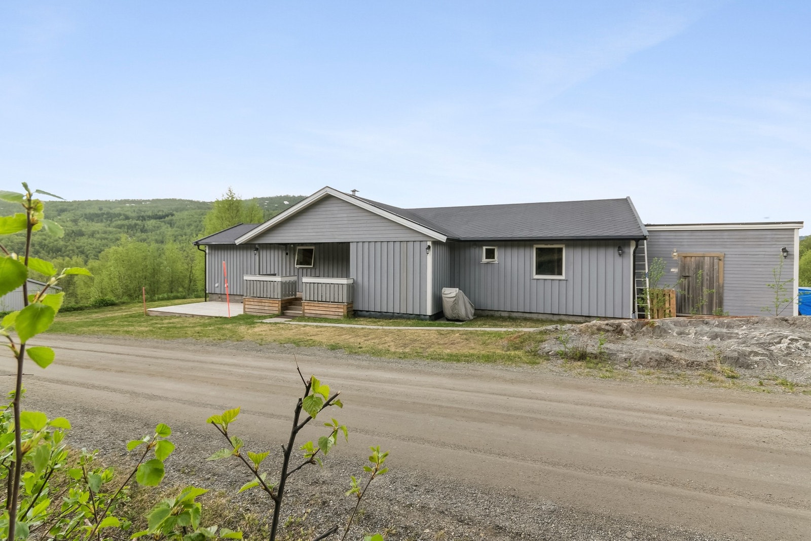 Velkommen til Myrlandsveien 18 - Presentert av Eiendomsmegler1 Nord-Norge Galleribilde