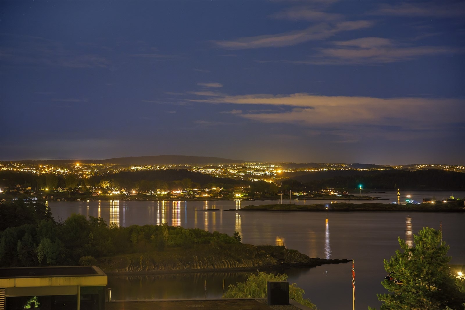 Nydelig utsikt mot fjorden! Galleribilde