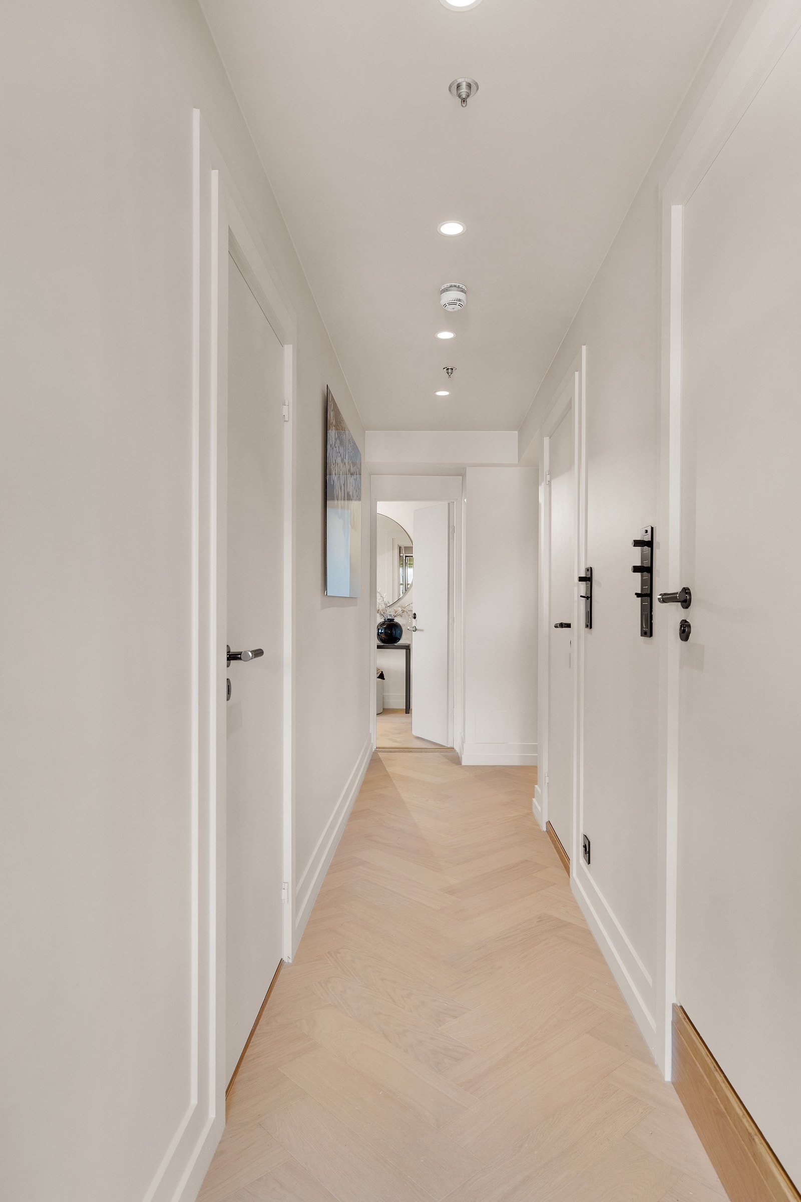 Nå fører veien videre til masterbedrom (potensiell hybel) Galleribilde