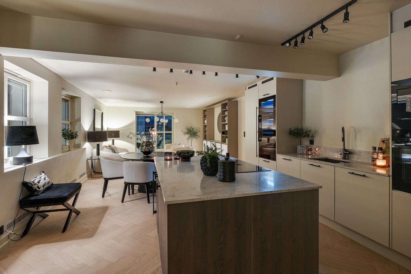 Boligen er betydelig oppusset i 2024. Det er brukt materialer av høy kvalitet, og ingenting er overlatt til tilfeldighetene Galleribilde