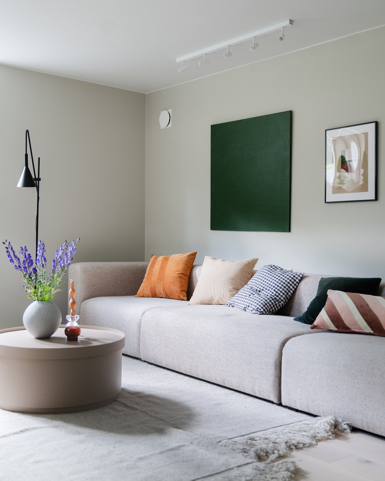 Detalj peisestue Galleribilde