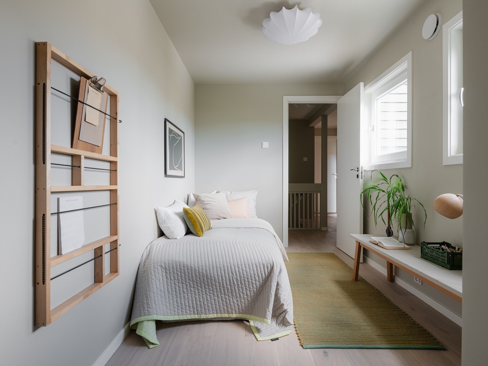 Soverom II - passer perfekt som barnerom, gjesterom eller kontor Galleribilde