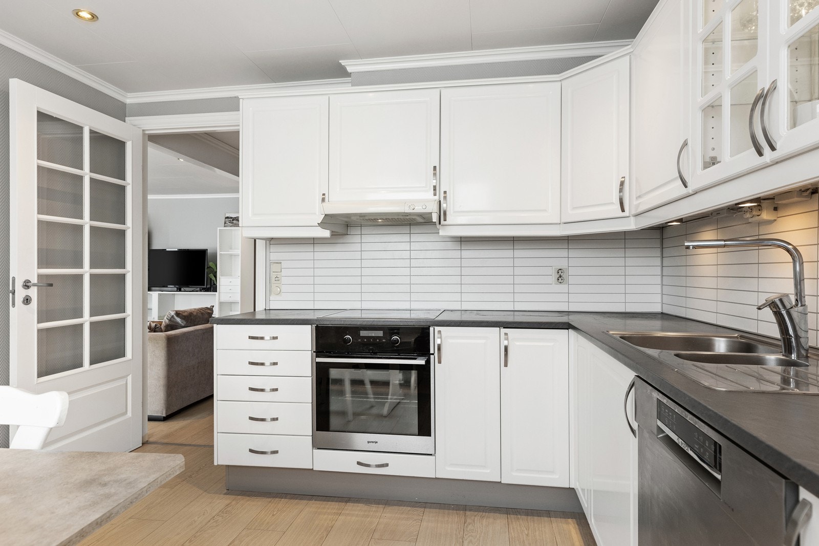 Laminat benkeplater. Galleribilde