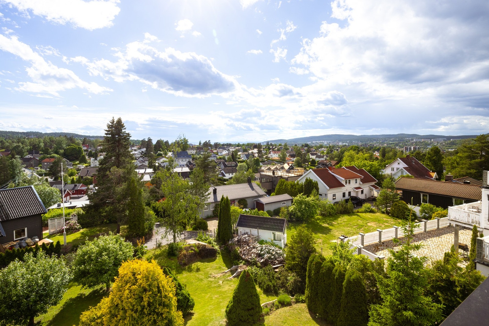 Tomten på denne eiendommen er virkelig upåklagelig! Galleribilde