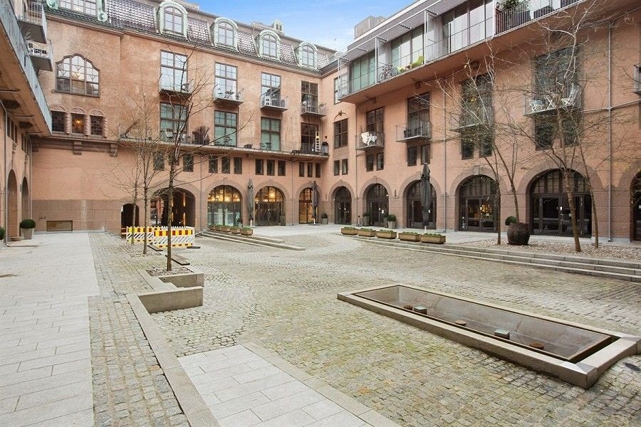 Fasade bakgård Galleribilde